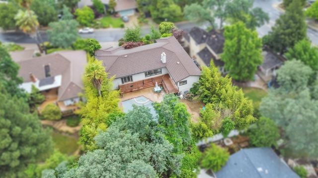 8484 Oakwind Ct, Orangevale, CA 95662