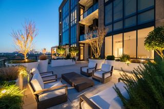 2425 Peachtree NE Road 1503, Atlanta, GA 30305