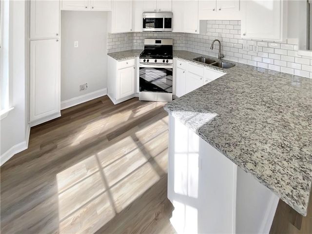 3330 Merlot Court, Lawrenceville, GA 30044