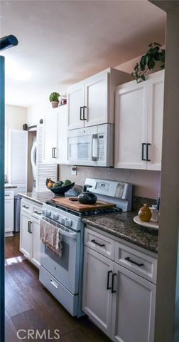 611 N Burris, Compton, CA 90221