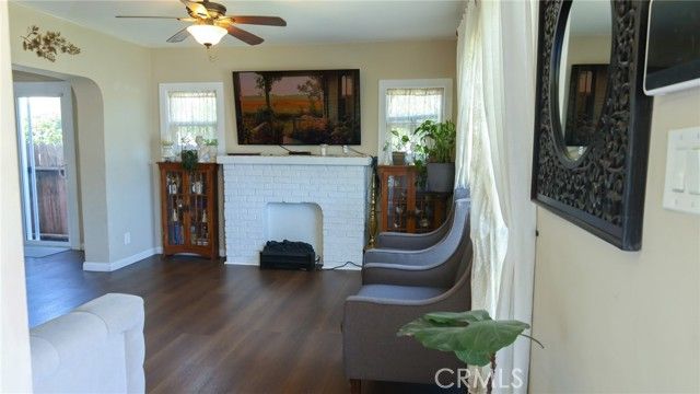 611 N Burris, Compton, CA 90221