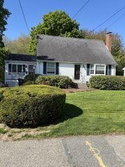 411 East, Weymouth, MA 02189