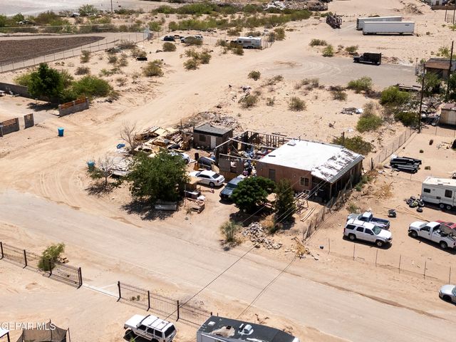 11600 CLAUDIA Drive, El Paso, TX 79927