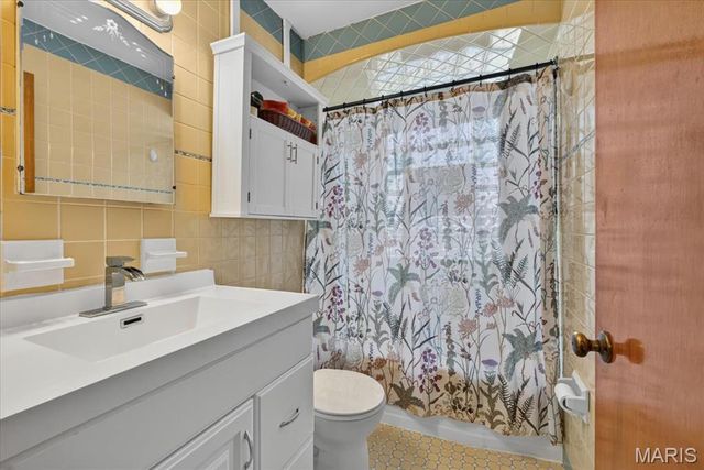 3152 Watson Road, St Louis, MO 63139