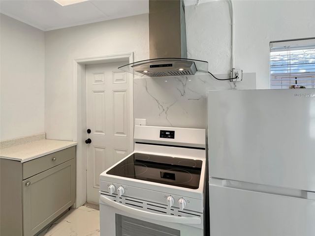 1215 NE 14th Avenue Cottage, Fort Lauderdale, FL 33304