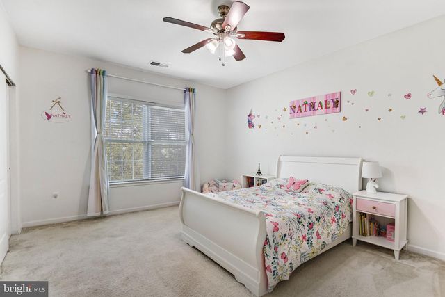 24247 PURPLE FINCH DR, Aldie, VA 20105