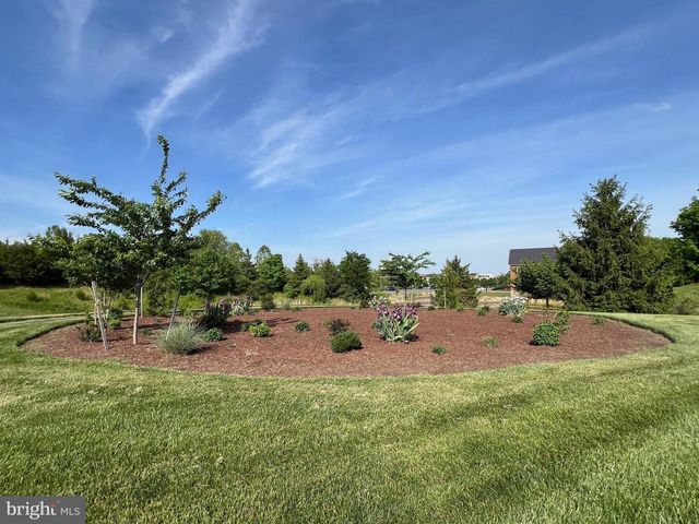 24247 PURPLE FINCH DR, Aldie, VA 20105