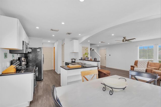 13736 Bighorn Trail, Willis, TX 77378