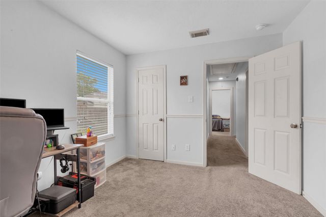 13736 Bighorn Trail, Willis, TX 77378