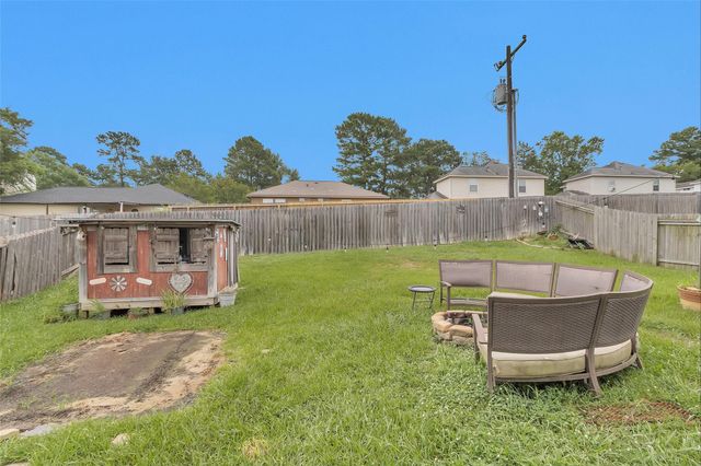 13736 Bighorn Trail, Willis, TX 77378