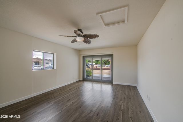 6002 W CATALINA Drive, Phoenix, AZ 85033
