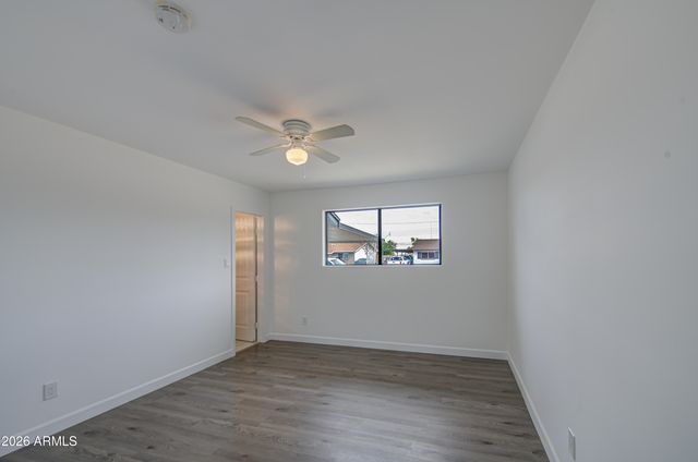 6002 W CATALINA Drive, Phoenix, AZ 85033