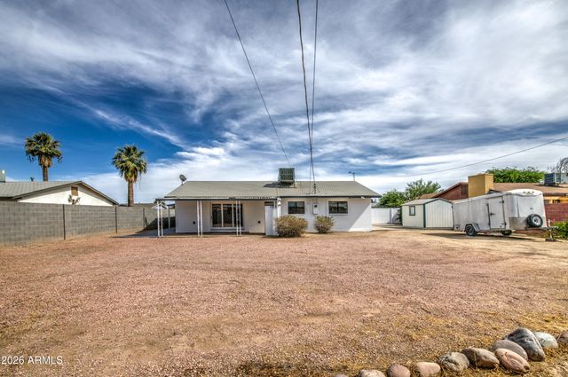 6002 W CATALINA Drive, Phoenix, AZ 85033