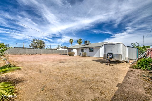 6002 W CATALINA Drive, Phoenix, AZ 85033