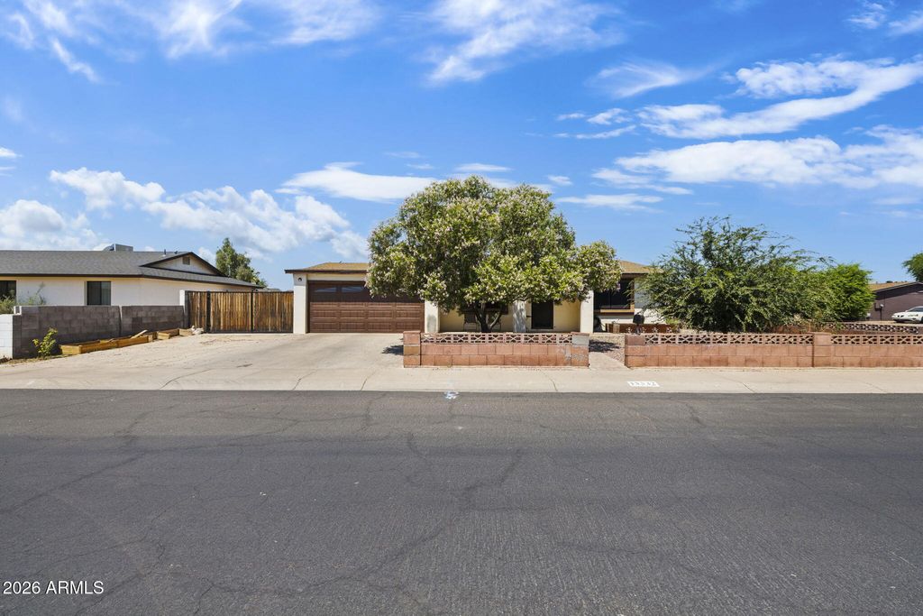 5532 N 68TH Avenue, Glendale, AZ 85303