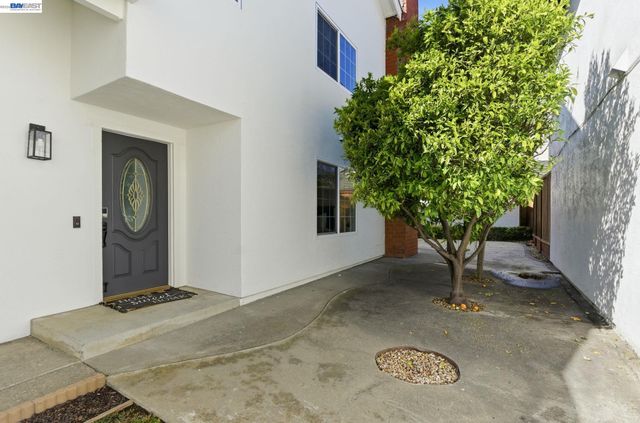 36274 Salisbury Dr, Newark, CA 94560