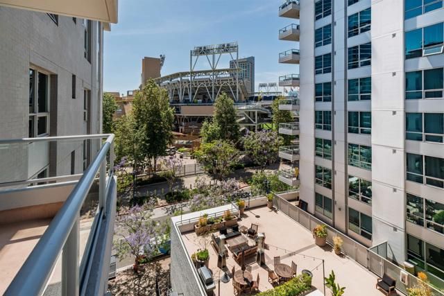 206 Park Boulevard 602, San Diego, CA 92101