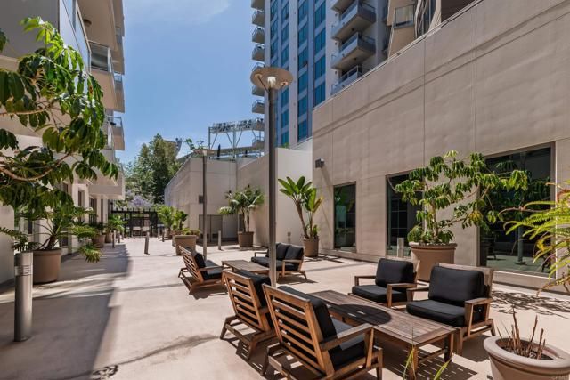 206 Park Boulevard 602, San Diego, CA 92101