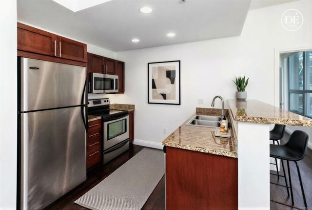 206 Park Boulevard 602, San Diego, CA 92101