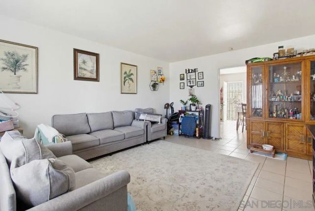 4715-4717 Blackfoot Avenue, San Diego, CA 92117