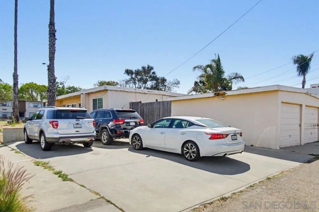 4715-4717 Blackfoot Avenue, San Diego, CA 92117