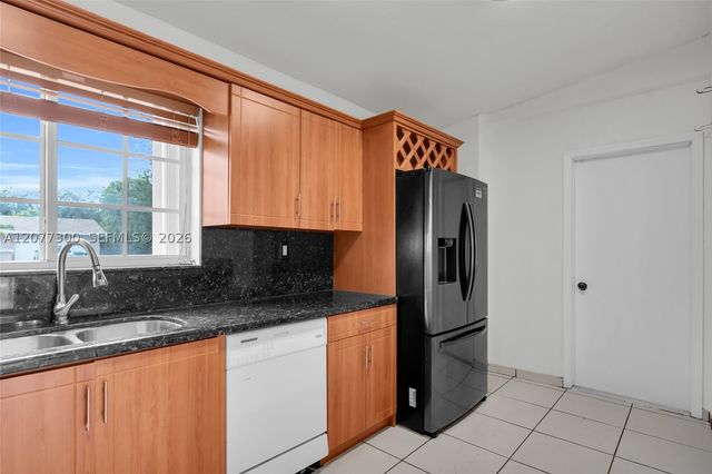 18600 SW 127th Pl, Miami, FL 33177