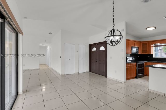 18600 SW 127th Pl, Miami, FL 33177