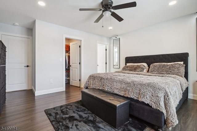 127 W End Ave, Hopatcong Boro, NJ 07843