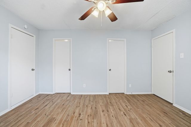 1917 Aspen Lane, Garland, TX 75044