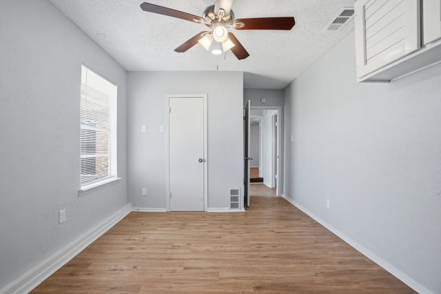 1917 Aspen Lane, Garland, TX 75044