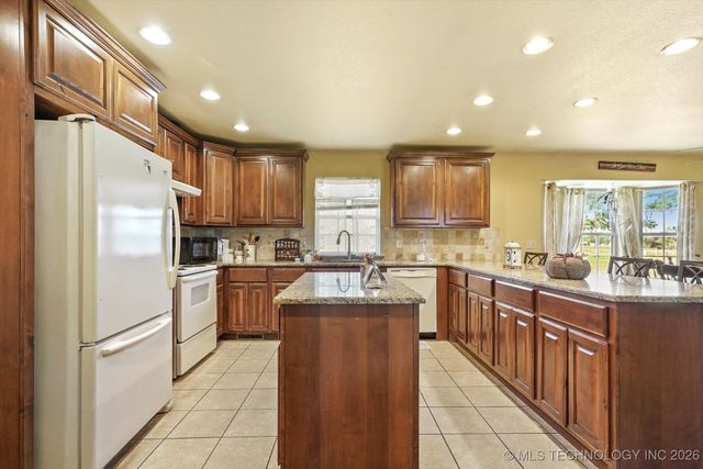 11554 W 181st Street North, Skiatook, OK 74070