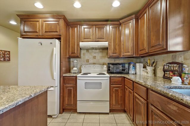 11554 W 181st Street North, Skiatook, OK 74070