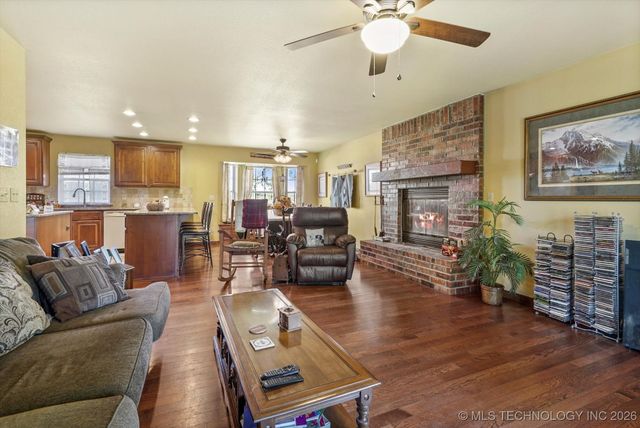 11554 W 181st Street North, Skiatook, OK 74070