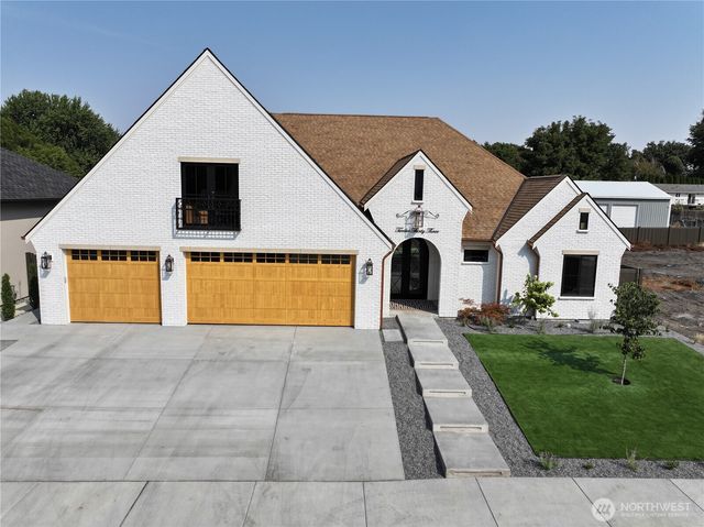 1233 Doc Bar Place, Walla Walla, WA 99362