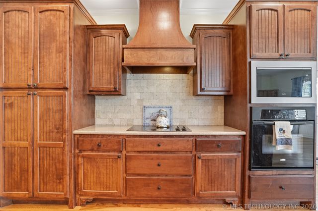 16412 S Irvington Avenue, Bixby, OK 74008