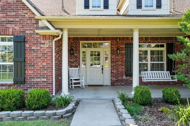 16412 S Irvington Avenue, Bixby, OK 74008