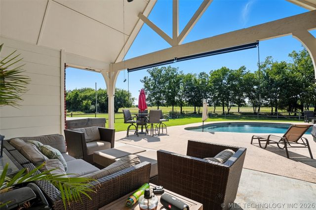 16412 S Irvington Avenue, Bixby, OK 74008