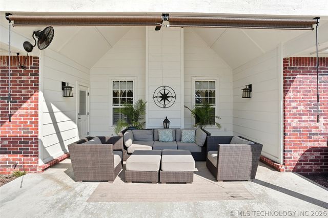 16412 S Irvington Avenue, Bixby, OK 74008