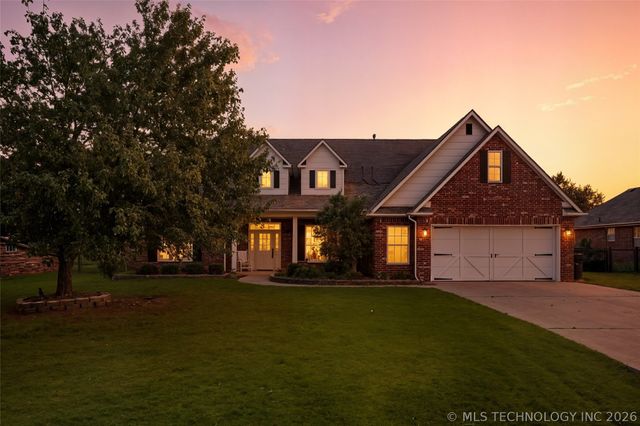 16412 S Irvington Avenue, Bixby, OK 74008