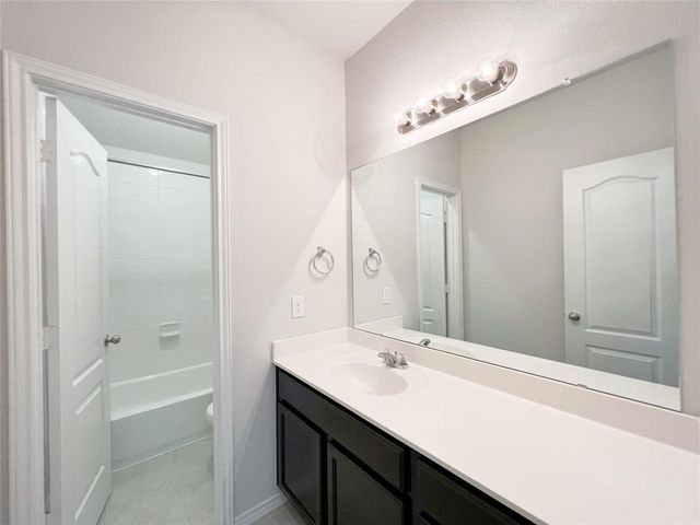 15502 Islandview Lane, Houston, TX 77053