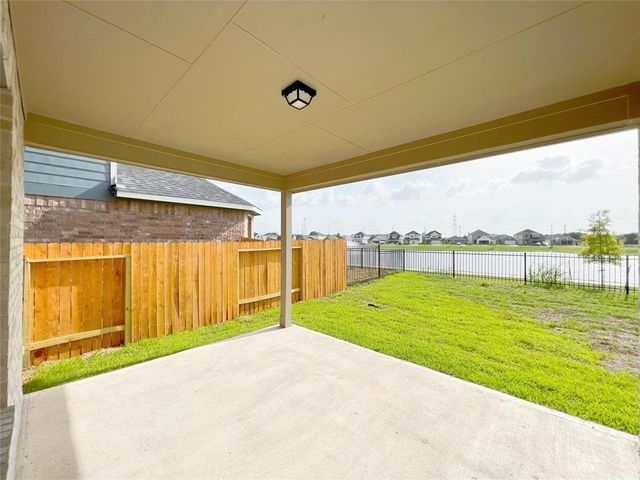 15502 Islandview Lane, Houston, TX 77053
