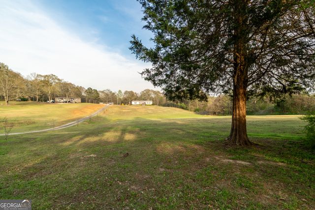 346 Gum Creek Rd, Roopville, GA 30170