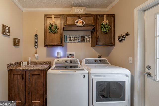 346 Gum Creek Rd, Roopville, GA 30170