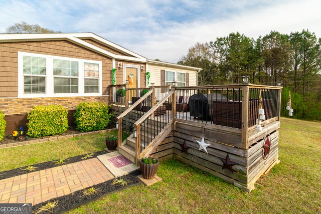 346 Gum Creek Rd, Roopville, GA 30170