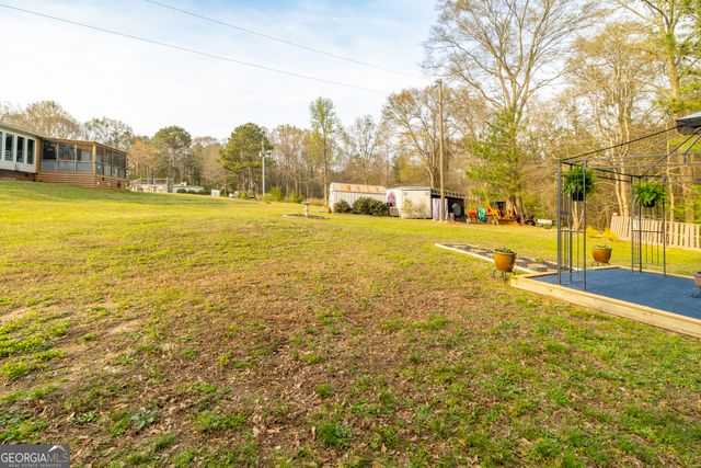 346 Gum Creek Rd, Roopville, GA 30170
