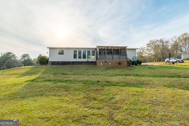 346 Gum Creek Rd, Roopville, GA 30170