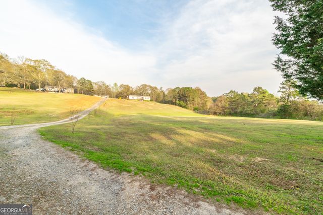 346 Gum Creek Rd, Roopville, GA 30170