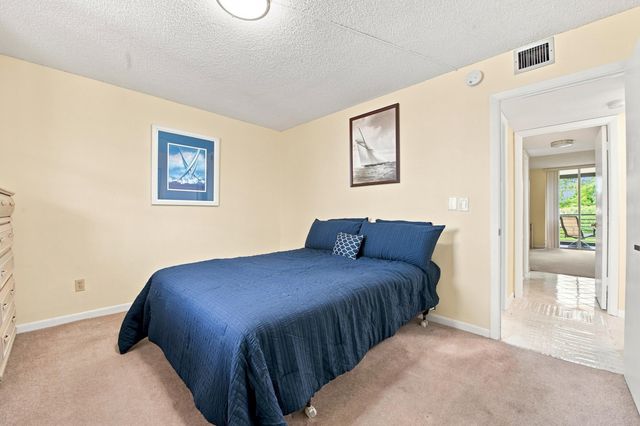 3231 HOLIDAY SPRINGS Boulevard 205, Margate, FL 33063
