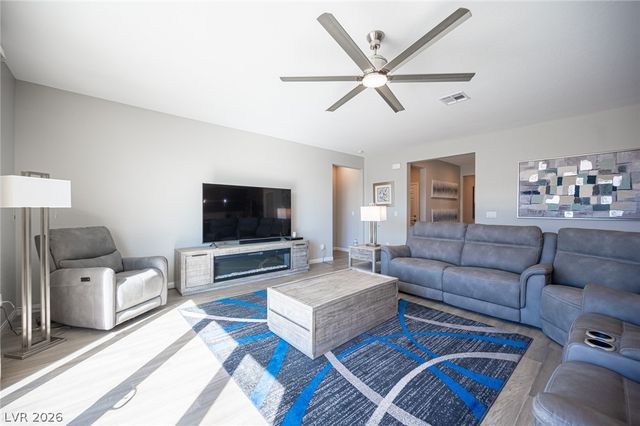 6350 Sundance Street, Pahrump, NV 89061