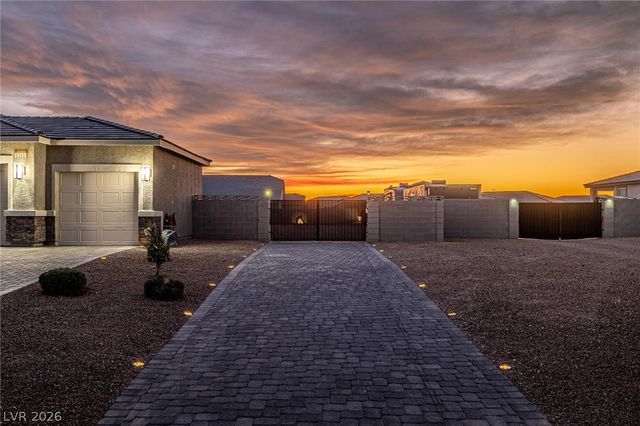 6350 Sundance Street, Pahrump, NV 89061